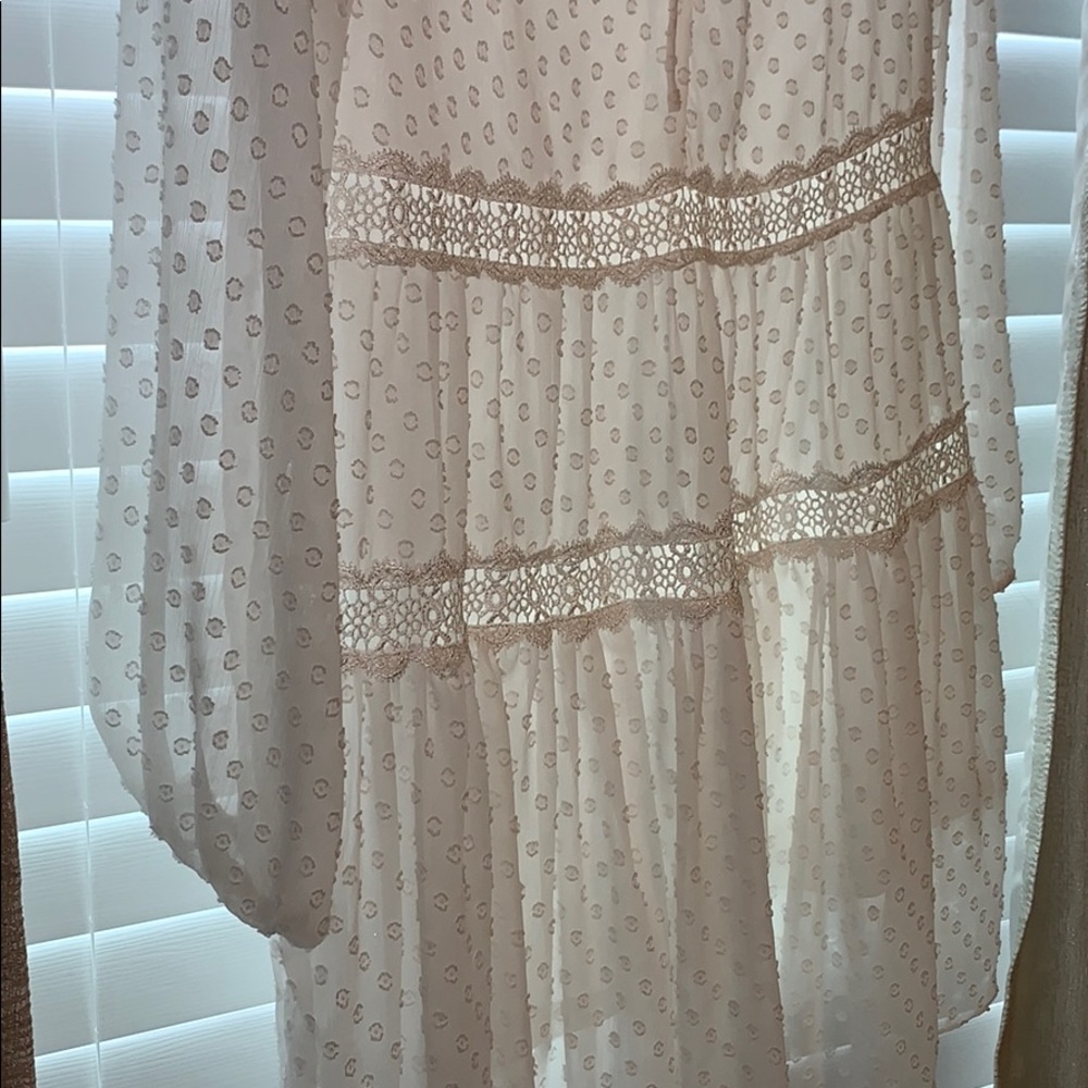 White mini dress - Picture 3 of 4